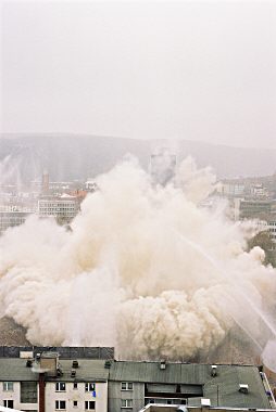 10.53 Uhr: Sprengung des Langen Oskars