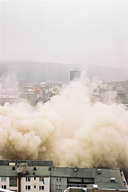 10.53 Uhr: Sprengung des Langen Oskars