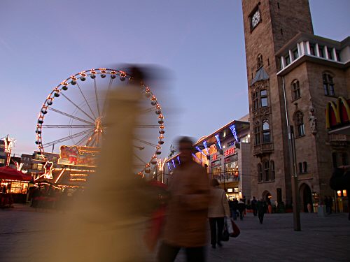 Auf dem Friedrich-Ebert-Platz